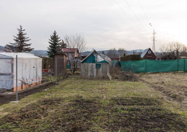 Záhrada (266 m2) s chatkou, Spišská Nová Ves