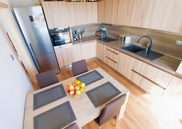 REZERVOVANÝ ! Byt 3+1 (75 m2) s loggiou, ul. E. M. Šoltésovej Sp. Nová Ves