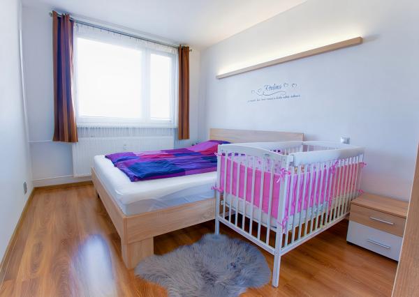 REZERVOVANÝ ! Byt 3+1 (75 m2) s loggiou, ul. E. M. Šoltésovej Sp. Nová Ves