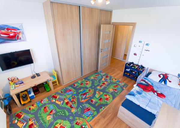 REZERVOVANÝ ! Byt 3+1 (75 m2) s loggiou, ul. E. M. Šoltésovej Sp. Nová Ves