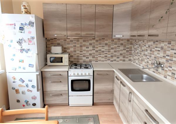 ZNÍŽENÁ CENA ! Byt 2+1 (52 m2) na začiatku sídl. Mier Sp. Nová Ves