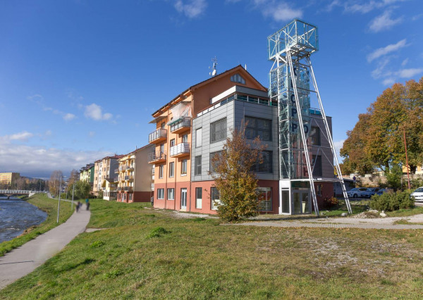 Podnikateľský priestor (90 m2) Nábrežie Hornádu SNV