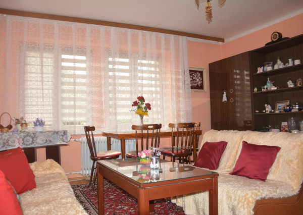 Byt 2+1 (56 m2), centrum Sp.Nová Ves