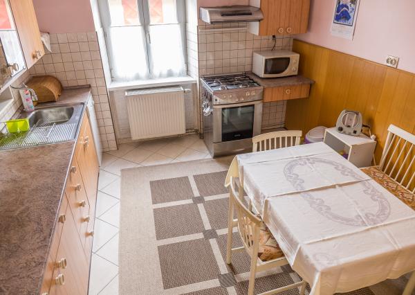 Meštiansky 4-izbový byt (140 m2) Spišská Nová Ves