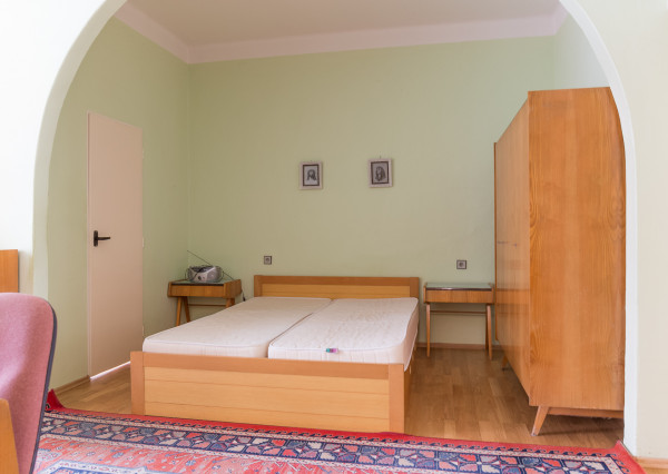 Meštiansky 4-izbový byt (140 m2) Spišská Nová Ves