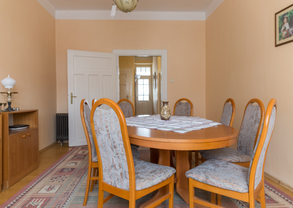 Meštiansky 4-izbový byt (140 m2) Spišská Nová Ves