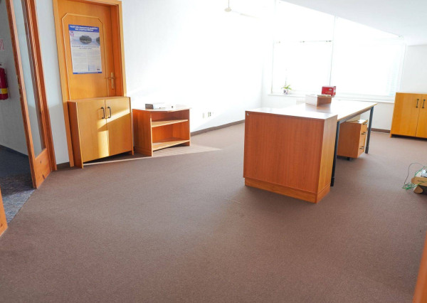 Atraktívny kancelársky priestor (304 m2) Poprad