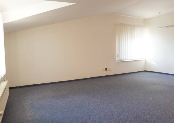 Atraktívny kancelársky priestor (304 m2) Poprad