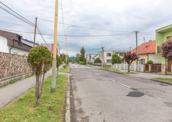 REZERVOVANÝ! RD na výbornej adrese v Michalovciach