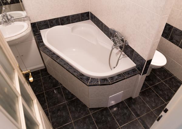 TOP PONUKA! Byt 1+1 (44 m2) s loggiou, sídl. Mier SNV