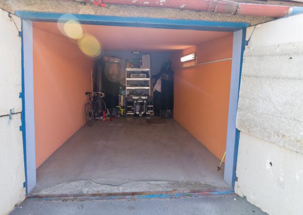 Garáž (19 m2) sídl. Tarča Sp. Nová Ves