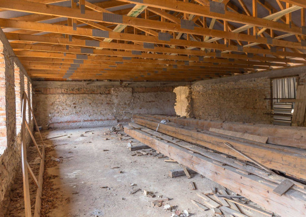 Polyfunkčný objekt, Novoveská Huta