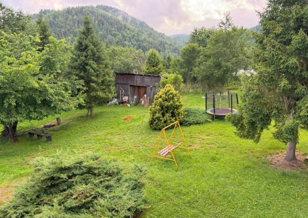 ZREKONŠTRUOVANÝ DVOJPOSCHODOVÝ DOM v obci Hnilčík - ZNÍŽENÁ KÚPNA CENA