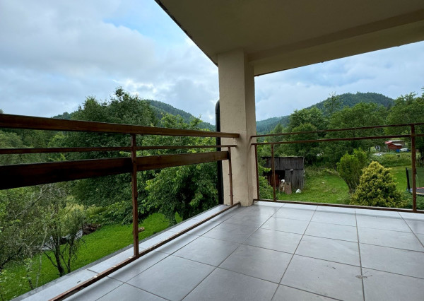 ZREKONŠTRUOVANÝ DVOJPOSCHODOVÝ DOM v obci Hnilčík - ZNÍŽENÁ KÚPNA CENA