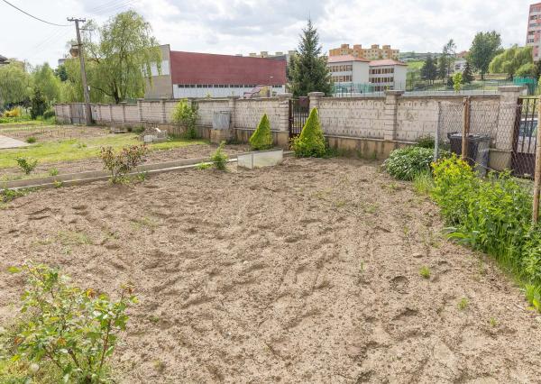 Rodinný dom s veľkým pozemkom (3038 m2) v Levoči