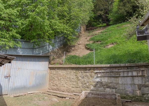 Rodinný dom s veľkým pozemkom (3038 m2) v Levoči