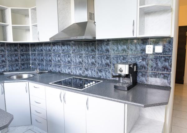 TOP PONUKA! Byt 1+1 (44 m2) s loggiou, sídl. Mier SNV