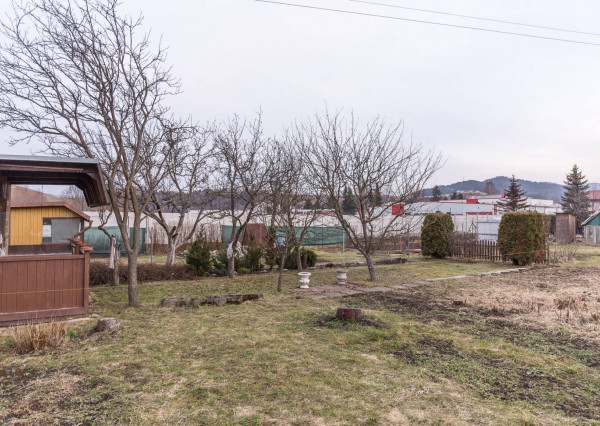 Záhrada (266 m2) s chatkou, Spišská Nová Ves