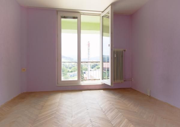 Byt 1+1 (37 m2) s loggiou na sídl. Tarča, Sp. Nová Ves