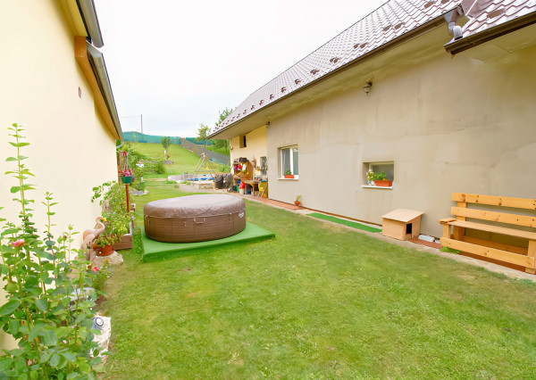 Rodinný dom v Olcnave so záhradou