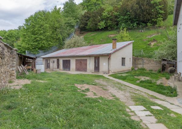 Rodinný dom s veľkým pozemkom (3038 m2) v Levoči