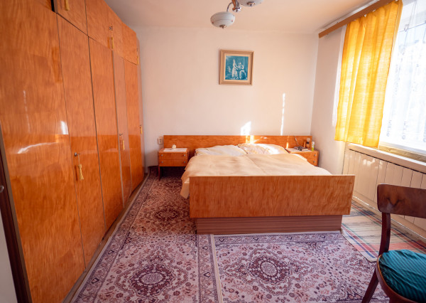 Rodinný dom Krompachy s garážou - Turistická ulica