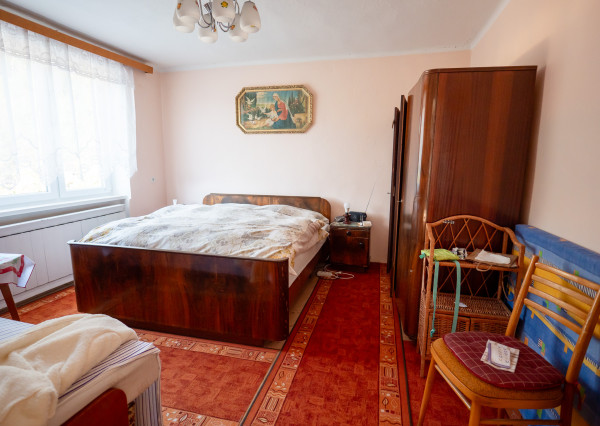 Rodinný dom Krompachy s garážou - Turistická ulica