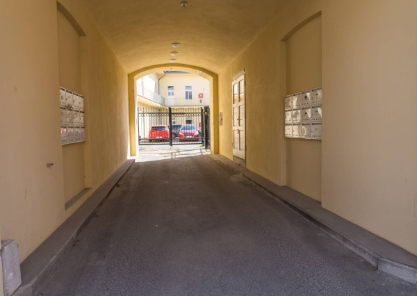 Novostavba 4+1 (108 m2) s balkónom, centrum Košice