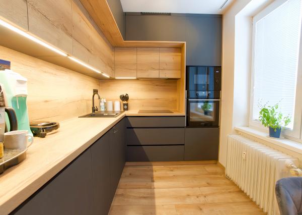 REZERVOVANÝ ! Atraktívny byt 2+1 (54 m2) centrum Sp. Nová Ves