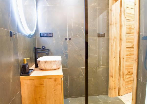 REZERVOVANÝ ! Atraktívny byt 2+1 (54 m2) centrum Sp. Nová Ves