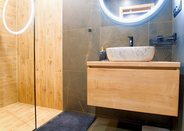 REZERVOVANÝ ! Atraktívny byt 2+1 (54 m2) centrum Sp. Nová Ves