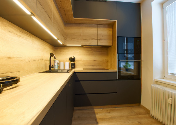 REZERVOVANÝ ! Atraktívny byt 2+1 (54 m2) centrum Sp. Nová Ves