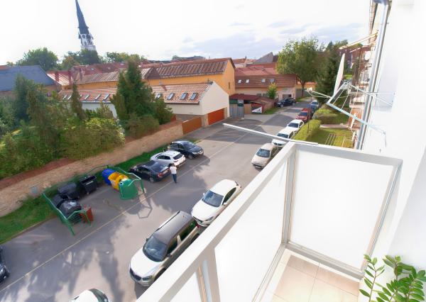 Byt 2+1 (59 m2) s 2 balkónmi, ul. Koceľova Spišská Nová Ves