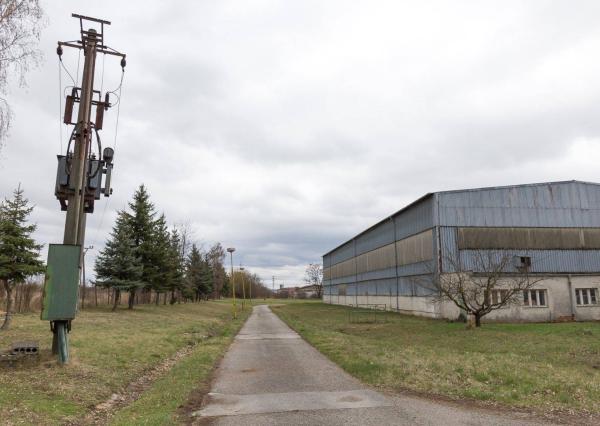 ZNÍŽENÁ CENA! Podnikateľský areál (3,3 ha) neďaleko Košíc