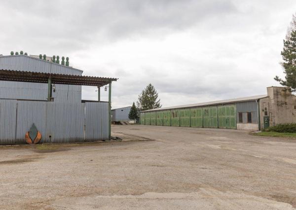 ZNÍŽENÁ CENA! Podnikateľský areál (3,3 ha) neďaleko Košíc