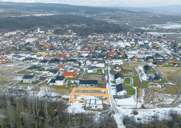 Novostavba energet. úsporný RD na okraji obce Spišský Hrhov