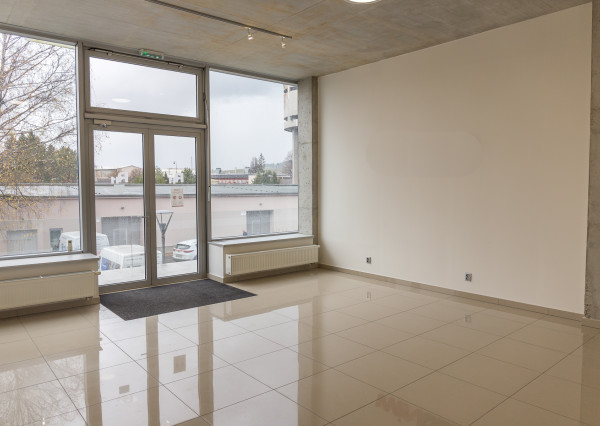 Atraktívny podnikateľský priestor (63 m2) Sp. Nová Ves