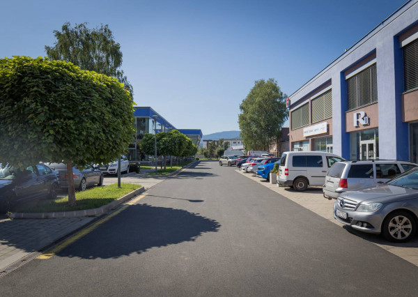 Atraktívny podnikateľský priestor (63 m2) Sp. Nová Ves