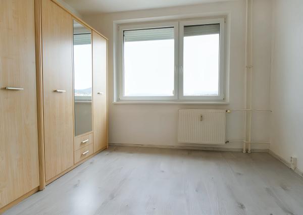 Byt 3+1 (65 m2) ul. Komenského sídl. Mier Sp. Nová Ves