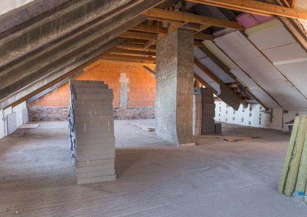 Rozostavaný 3+1 (85 m2) centrum Spišská Nová Ves