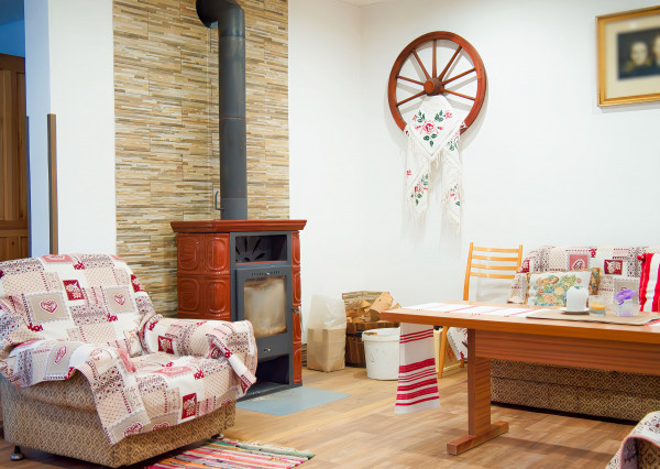 Chalupa s výhľadom na Levočské vrchy