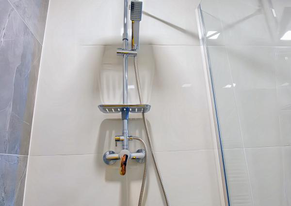 Kompletne rekonštruovaný byt 2+1 v centre mesta SNV