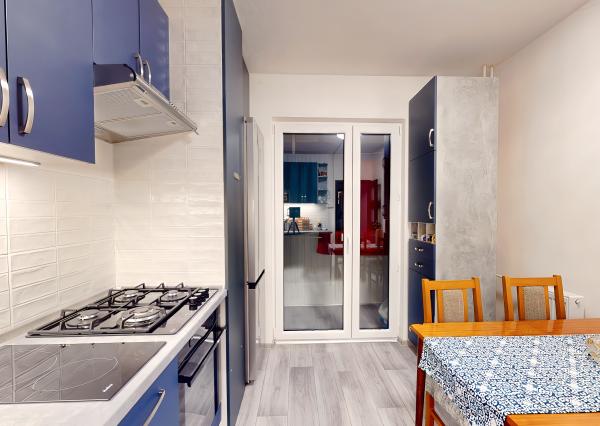 ZNÍŽENÁ CENA! Byt 4+1 s loggiou (86 m2) na sídl. Mier SNV