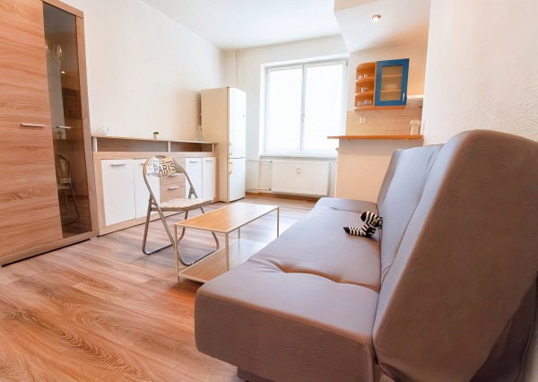 PRENÁJOM! Garzónka v centre mesta Spišská Nová Ves