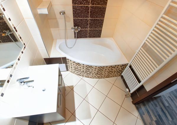 REZERVOVANÝ !Byt 3+1 (80 m2) s loggiou a záhradou, centrum SNV