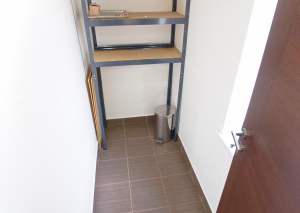 REZERVOVANÝ !Byt 3+1 (80 m2) s loggiou a záhradou, centrum SNV