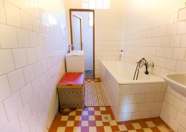 REZERVOVANÉ! Rodinný dom Za sédriou Levoča