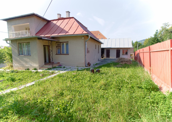 REZERVOVANÉ! Rodinný dom Za sédriou Levoča