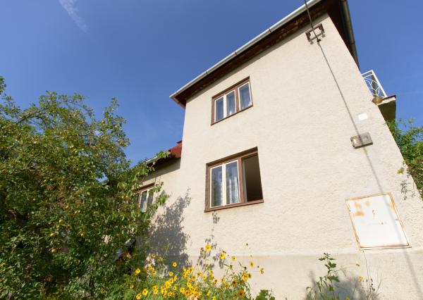 REZERVOVANÉ! Rodinný dom Za sédriou Levoča