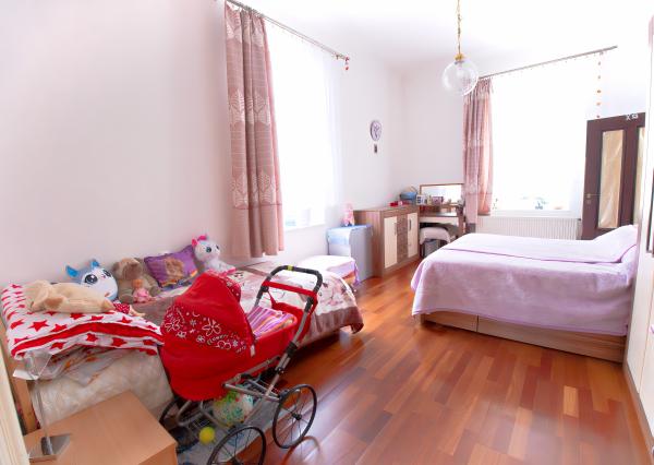 Tehlový byt 3+1 s garážou (125 m2) Sp. Nová Ves